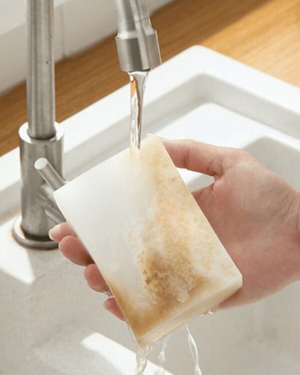 Magiczna gąbka do czyszczenia plam (7) Magiczna gąbka do mycia naczyń