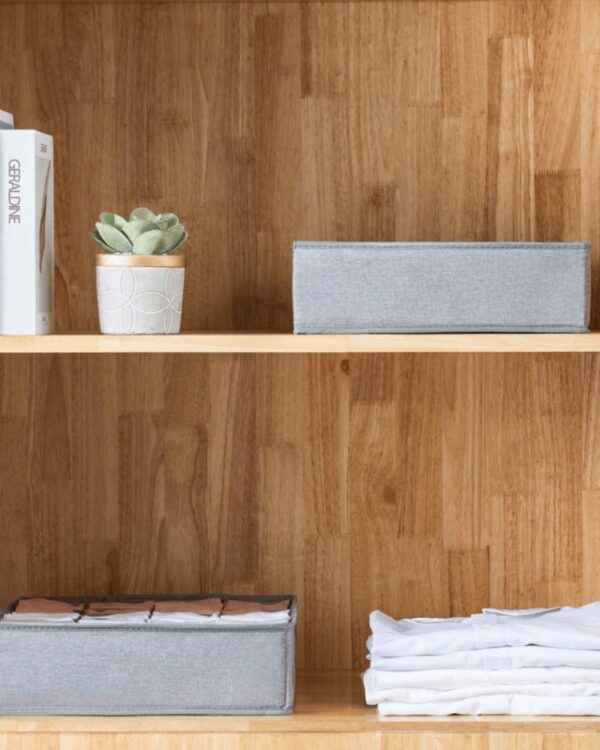 Organizer do szuflady na bieliznę i skarpetki ZESTAW 4 sztuki na półce