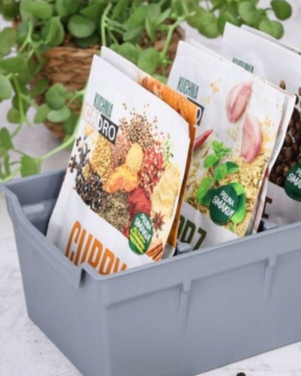 Pojemnik na przyprawy organizer przyprawnik (6) Pojemnik na przyprawy organizer przyprawnik