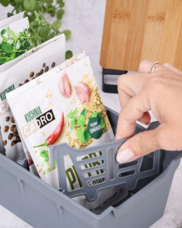 Pojemnik na przyprawy organizer przyprawnik (7) Pojemnik na przyprawy organizer przyprawnik