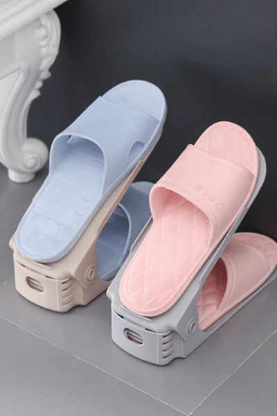 Klapki na stojaku na buty