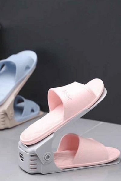 Klapki na stojaku na buty