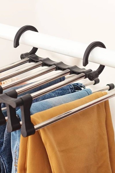 Spodnie na wieszaku na 5 par spodni