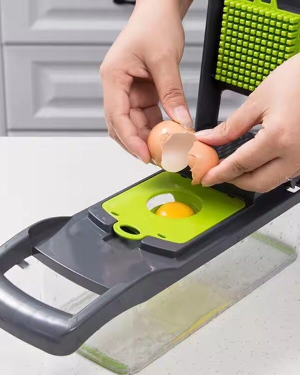 Krajalnica szatkownica do warzyw i owoców 15W1 (11) Krajalnica szatkownica do warzyw i owoców 15W1