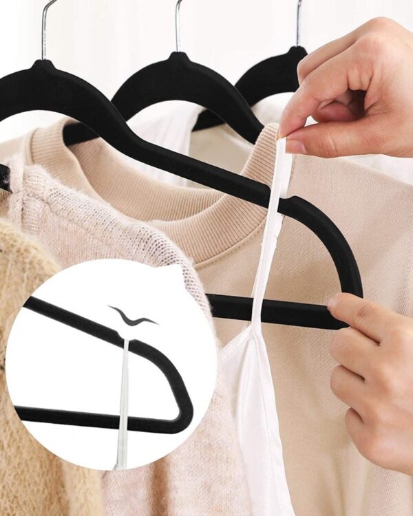 Wieszaki na koszule antypoślizgowe Wieszaki na koszule antypoślizgowe