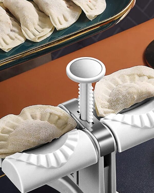 Maszynka do lepienia pierogów 2xXL (5) Maszynka do lepienia pierogów 2xXL