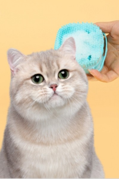 Szczotka silikonowa do mycia sierści z dozownikiem