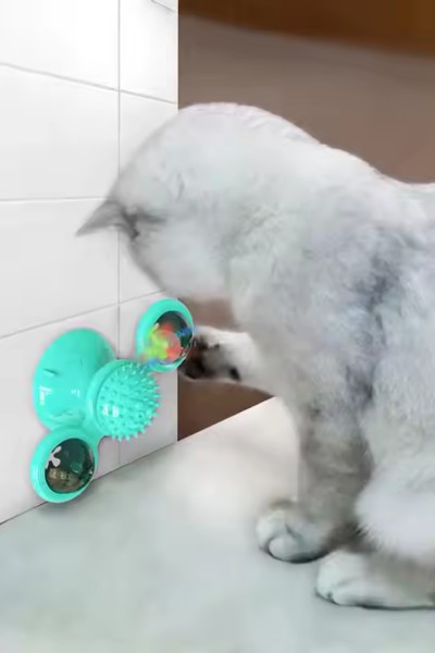 Zabawka dla kota interaktywna obrotowa LED + Kocimiętka GRATIS